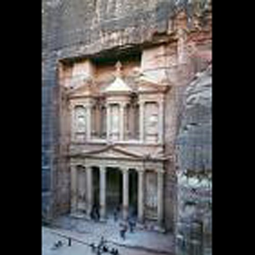 Petra, Jordon by Patricia L. Lawrence