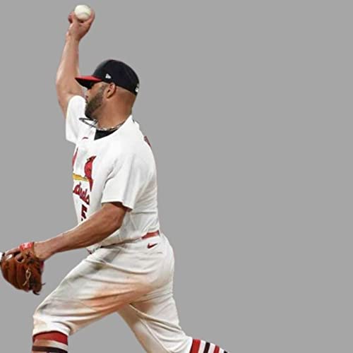 MLB: ALBERT PUJOLS cierra el juego como PITCHER de los CARDENALES by Unknown