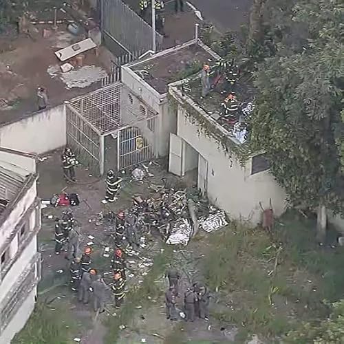 Quatro pessoas morrem em queda de helicóptero na zona Oeste de São Paulo by Unknown