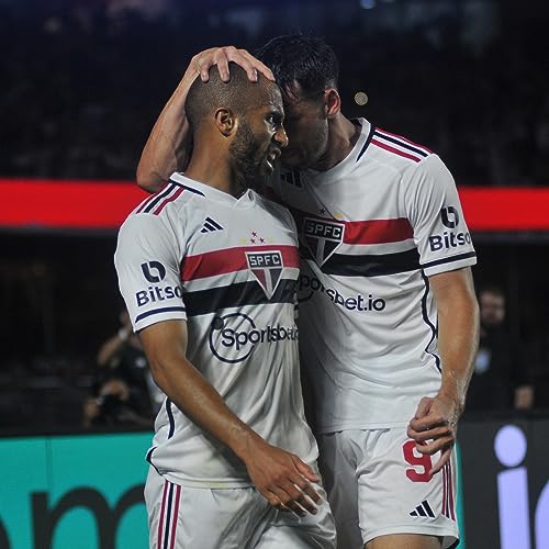 São Paulo teve a dose certa entre paciência e urgência para ganhar do Corinthians by Unknown
