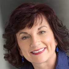 Woman has a near death experience and is shown the afterlife and ALL her past lives with Wendy Rose Williams