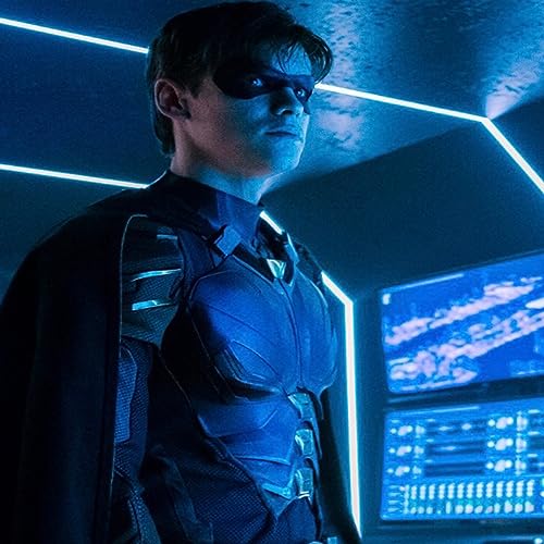 Titans S1E7 "Asylum", Batman #59: Capes and Lunatics Episode #80 by Unknown