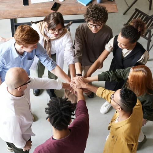 L'expérience des associations chrétiennes, au-delà des discours politiques 1/2 by Unknown