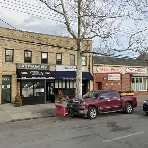 NEWSLINE: The Bronx-made viral "Italian Ice Cream Cone" by Unknown