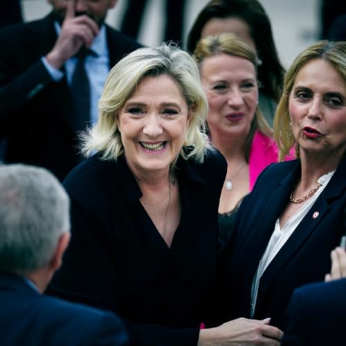 "On a largement dépassé tout ce que les politiciens imaginaient à propos de l'extrême droite", selon Jean-Yves Camus, directeur de l'Observatoire des radicalités politiques by Unknown