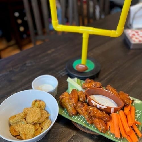 Super Bowl Pick-Up & Easy Crowd Pleasing Snacks by Unknown