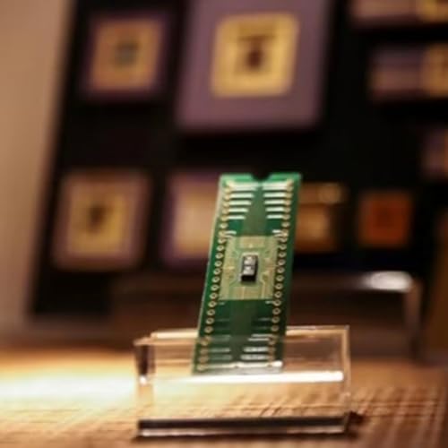 Đạo luật CHIPS không thể giải quyết vấn đề của ngành chất bán dẫn Mỹ by Unknown