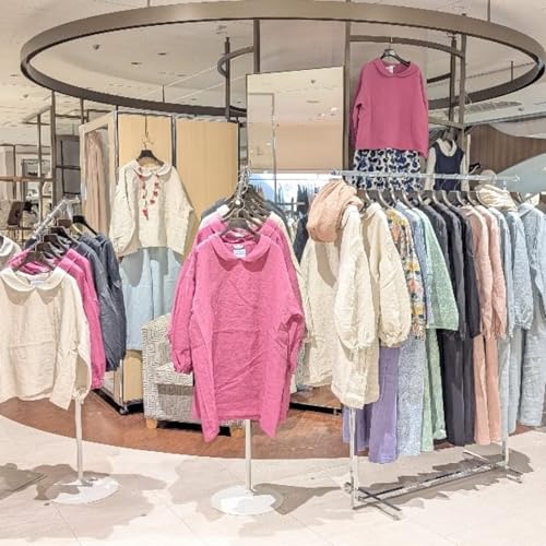 #1053 札幌三越ポップアップはじまりました by Unknown