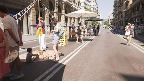 Reobre la Via Laietana de Barcelona by Unknown