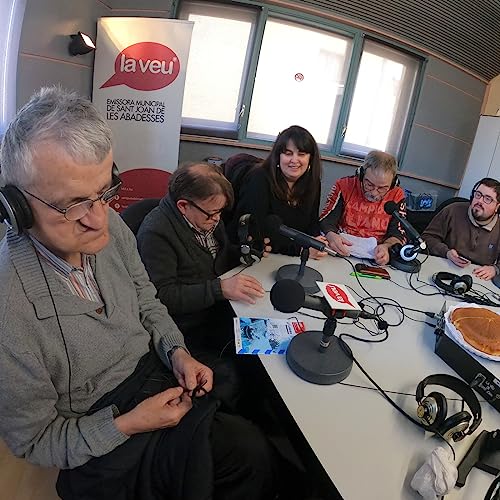 EL GALL45: efemèrides, fira de les 40 hores, OT 2017, deslocalització textil i una colonoscòpia. by Unknown