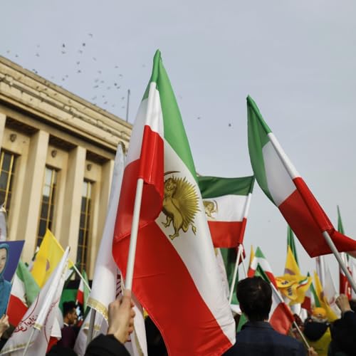 En France, la diaspora iranienne face à une guerre qui inquiète et qui divise by Unknown