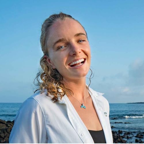 Navigating the Galápagos paradox: tourism growth management discourses in protected areas by Unknown